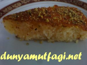 091112 143236 300x225 FISTIKLI İRMİKLİ TATLI